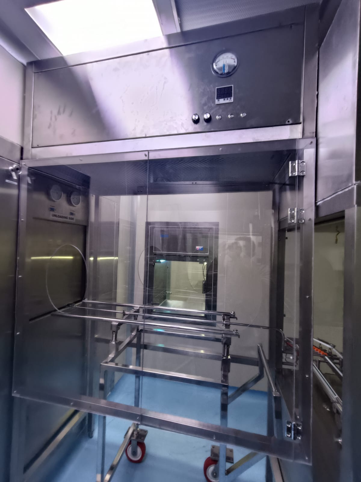 Pharmaceutical Ceiling LAF
